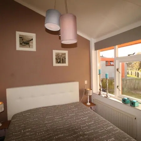 Ferienhaus Am Mit Kamin&sauna - Seestern 251 Julianadorp