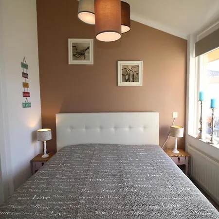 Prázdninový dům Am Mit Kamin & Sauna - Seestern 251